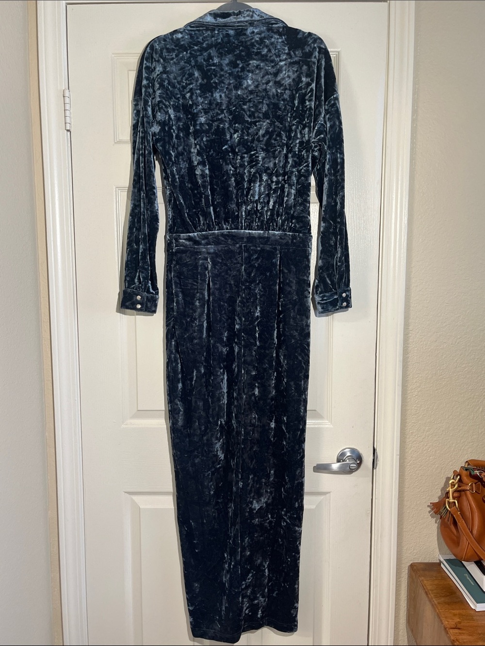 JLUXLABEL Blue Crushed Velvet Maxi Dress Wrap Deep V-Neck High Slit Size Medium - Picture 6 of 12